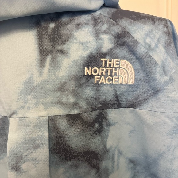 The North Face Voyager Short Waterproof Jacket Windproof DryVent NEW - Picture 3 of 6